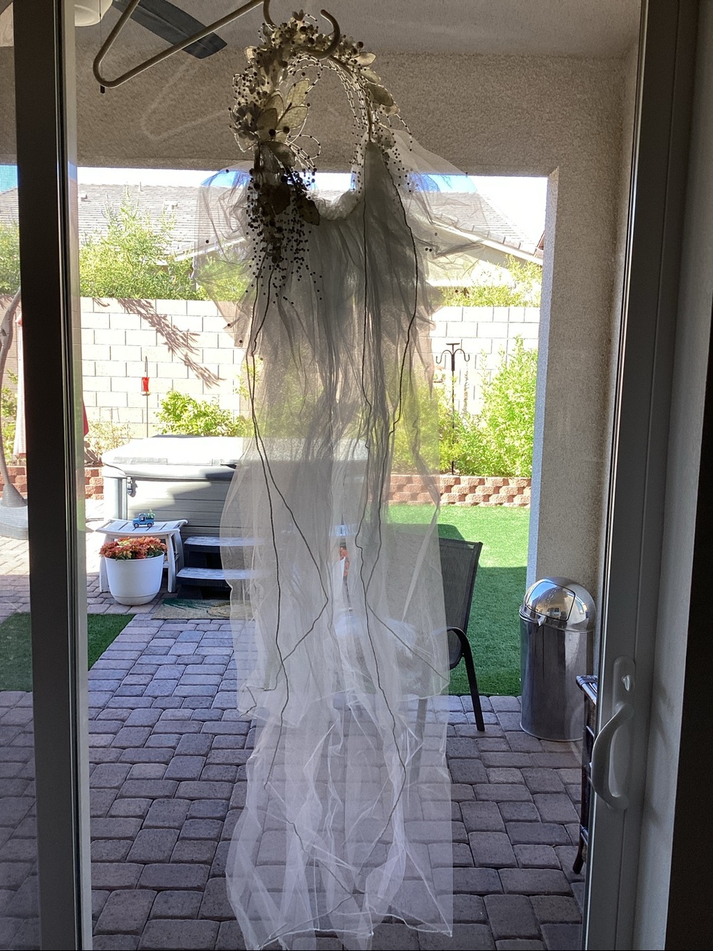 White Wedding Dress Veil with Floral Headpiece - Picture 6 of 6